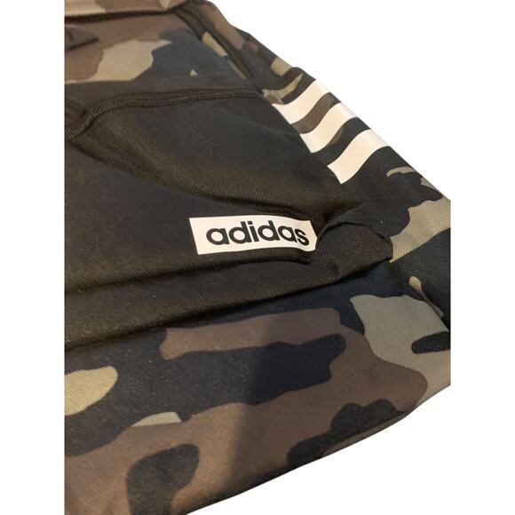 Adidas Unisex Classic 3S III Backpack New Legacy Green Camo Black One Size - Picture 4 of 9